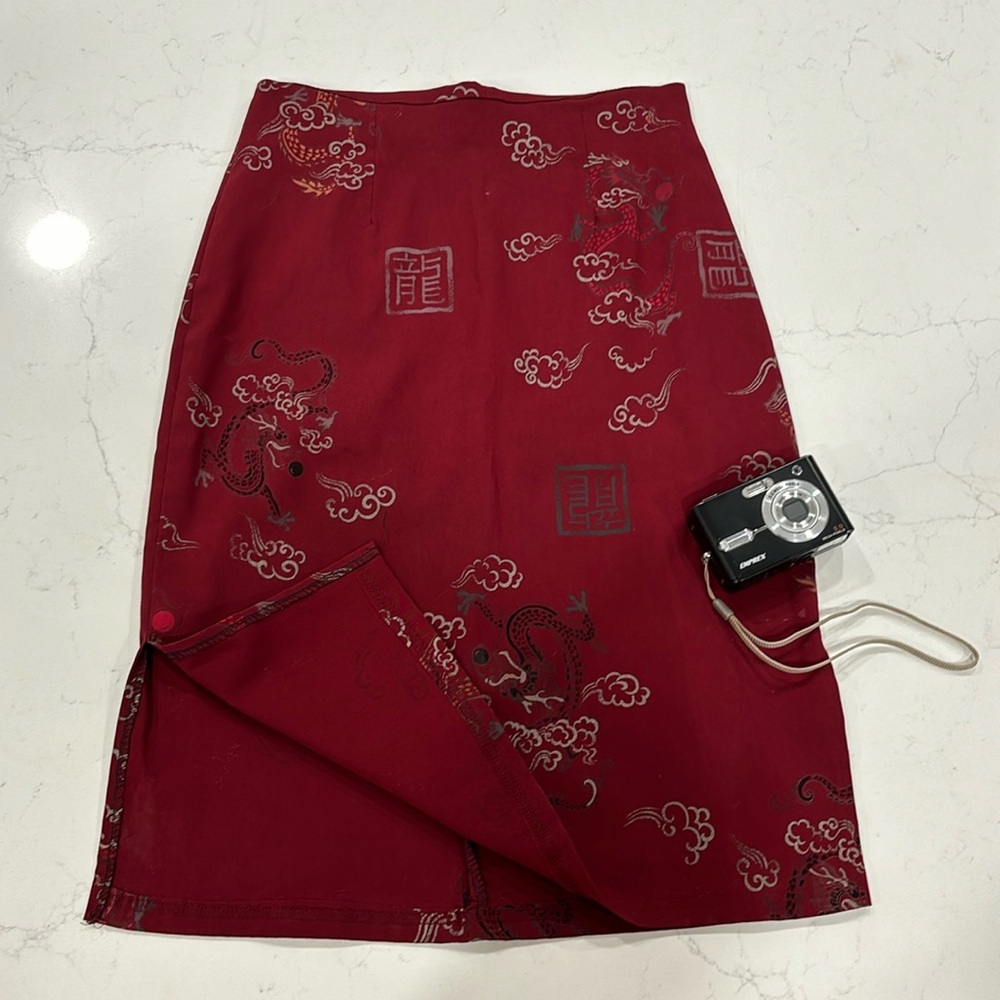 🀄️🐉Vintage Asian inspired pencil skirt brick red, side slit.